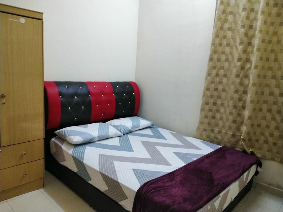 Homestay Kuala Terengganu Near Batu Burok, Hospital Hsnz, Ktcc Mall, Drawbridge C Exterior photo